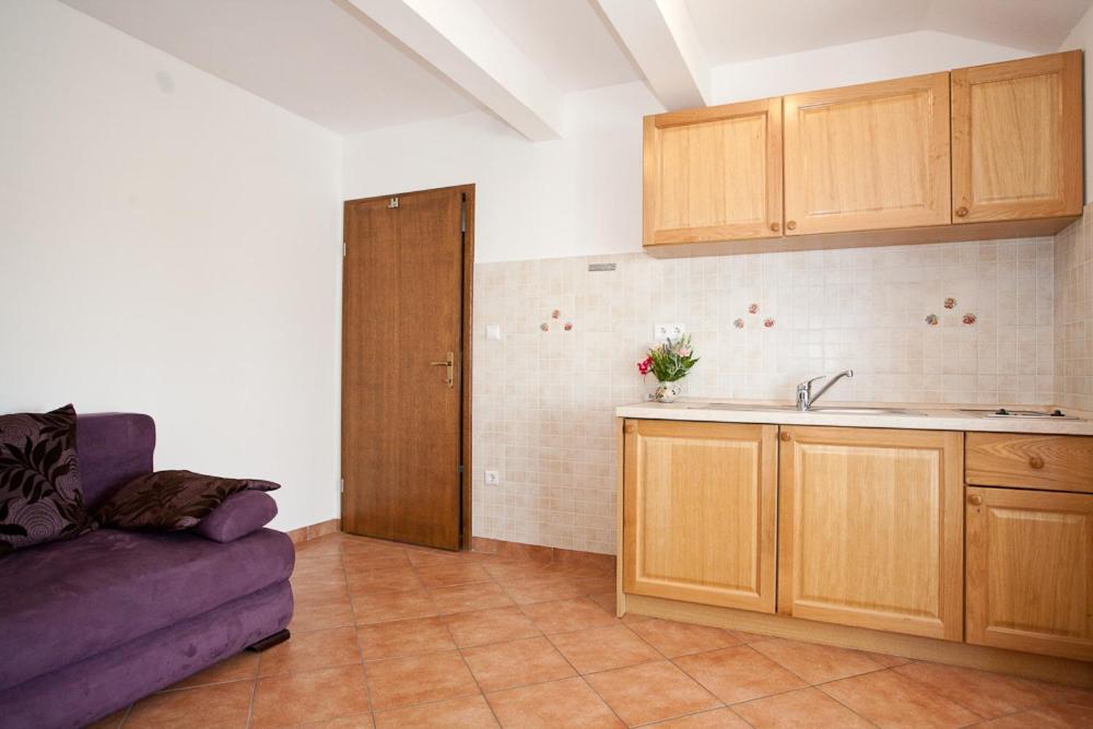 Apartments Mato Krk Town Exterior photo