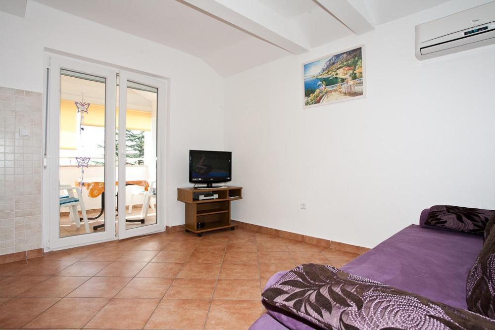 Apartments Mato Krk Town Exterior photo